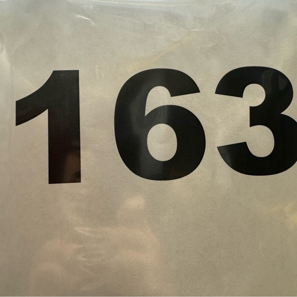 Tommy Hilfiger Men’s Plaid Two Button Blazer Size 40R - Picture 11 of 11